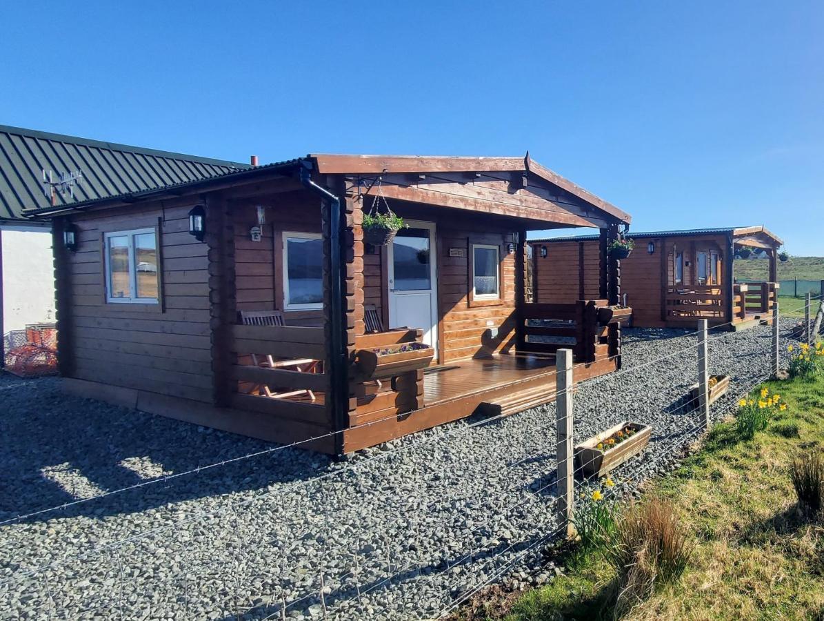 Harlosh Log Cabins Данвеган Экстерьер фото